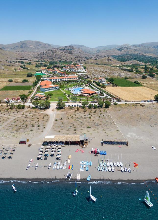 Aeolian Village Beach Resort Skala Eresou Bagian luar foto